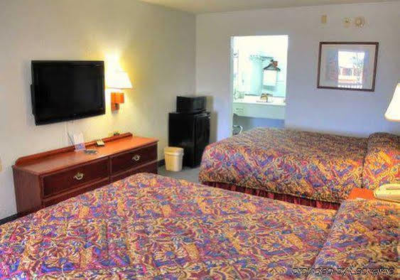 Regency Inn & Suites - Saint Augustine St. Augustine Beach Экстерьер фото